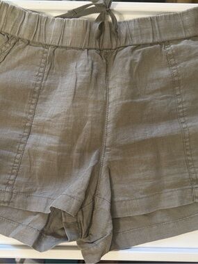 Joie Fosette Shorts, NWT, Size Large